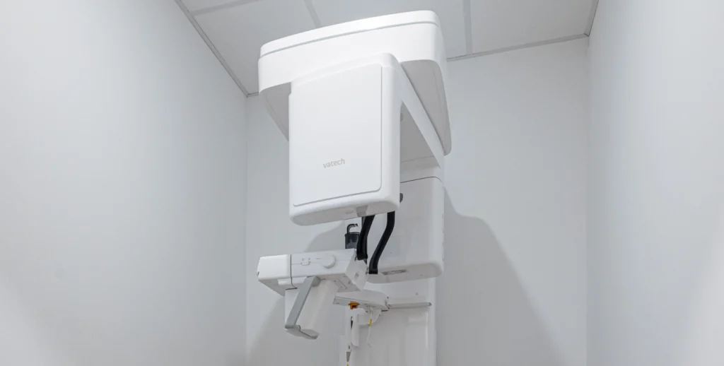 Appareil d’imagerie Cône Beam pour radiographie 3D — dentiste Le Beausset