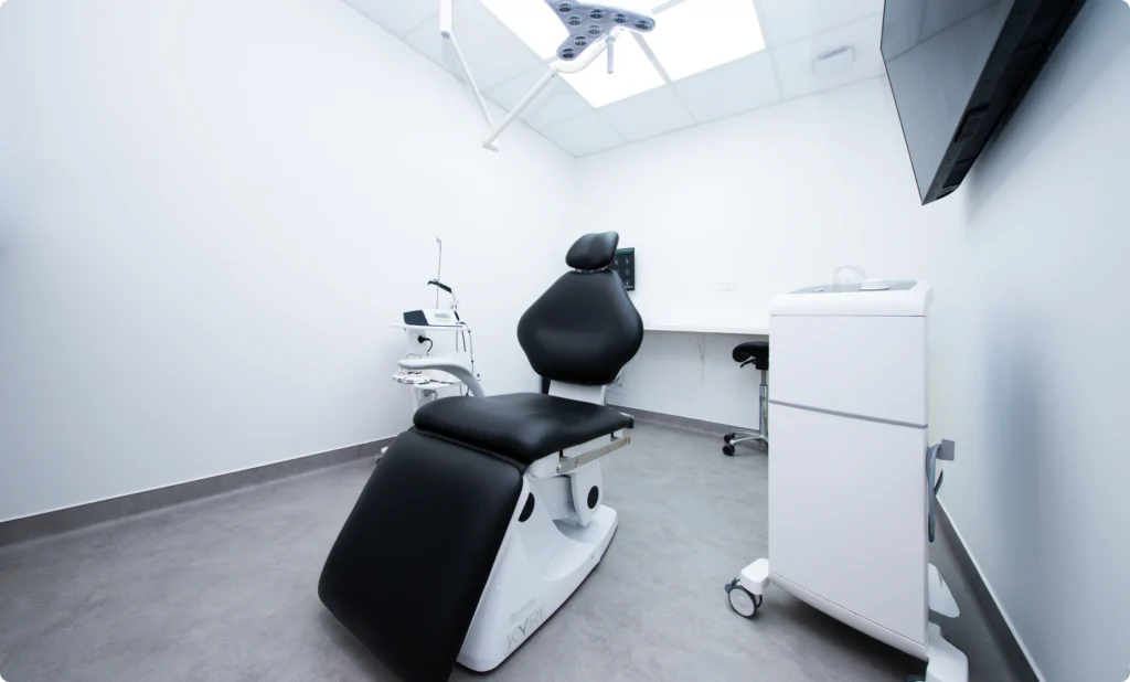 Soins parodontaux préservant le soutien des dents — dentiste Le Beausset, près de Toulon